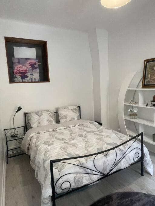 Cosy Apartment In Paris سانت أويه المظهر الخارجي الصورة