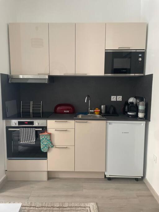 Cosy Apartment In Paris سانت أويه المظهر الخارجي الصورة