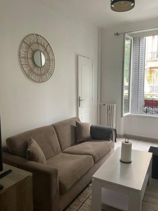 Cosy Apartment In Paris سانت أويه المظهر الخارجي الصورة